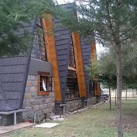 Samawati Lakeside Cottages Nyahururu Exterior photo